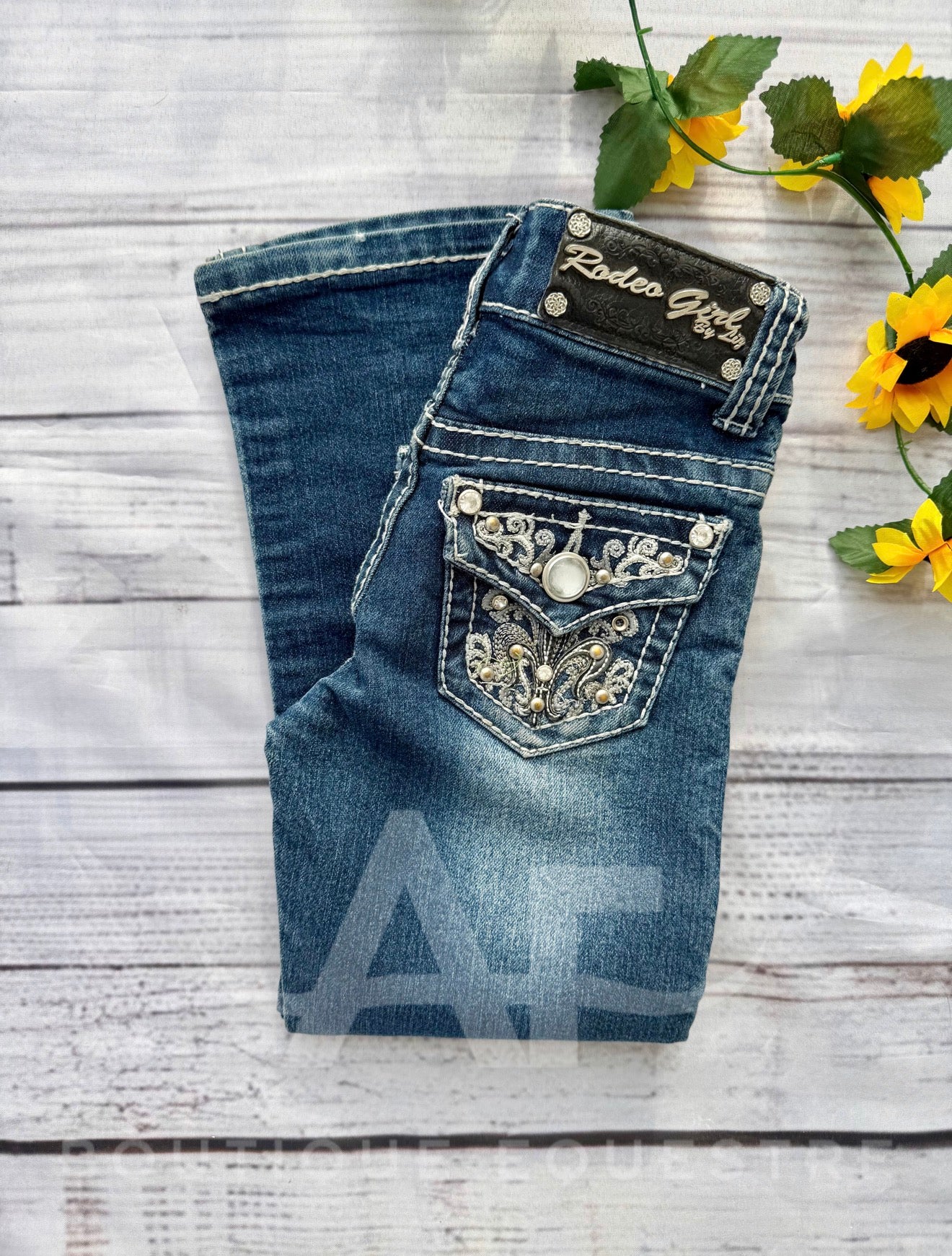 Rodeo Girl | Button Flowers | 5