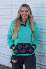 Load the image into the gallery, Rowdy | Sherpa Pullover | Pagosa
