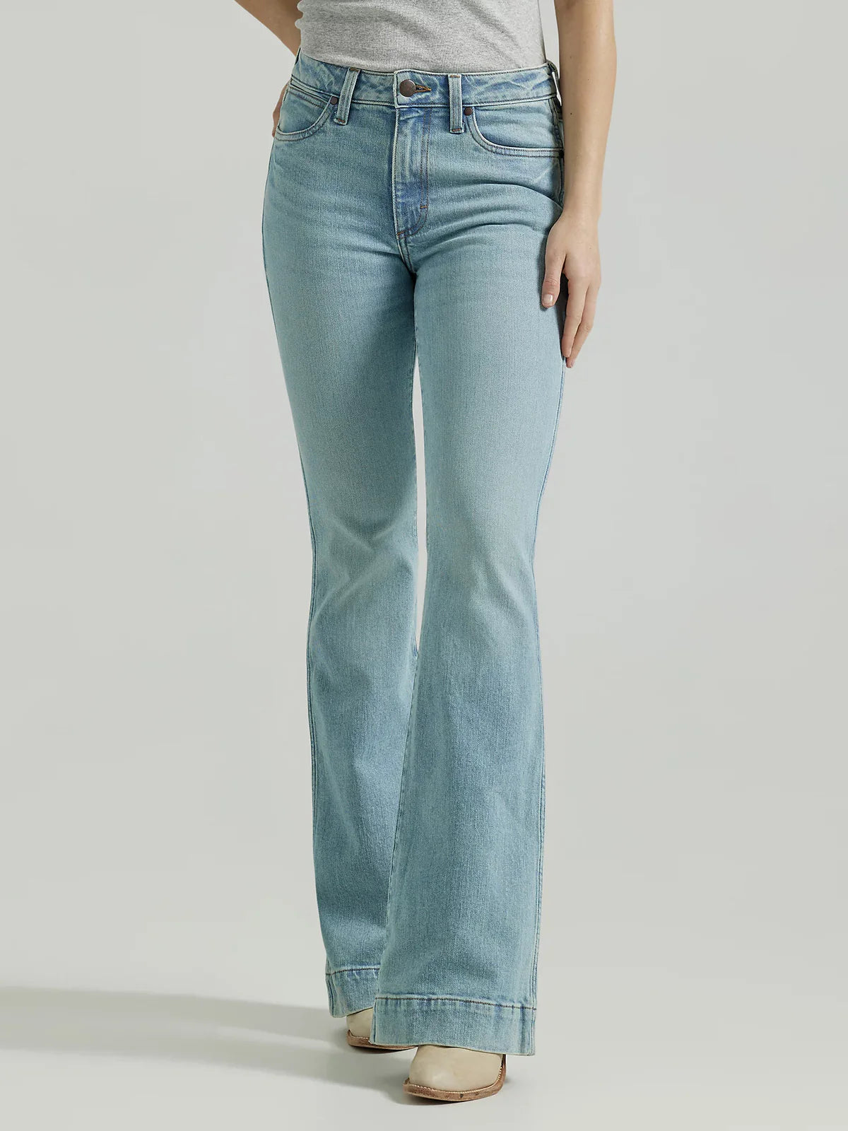 Wrangler | Florence Wash Retro Bailey Trouser |  30x34