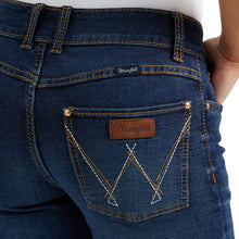 Load the image into the gallery, Wrangler | Retro Mae Mid Boot 5x32
