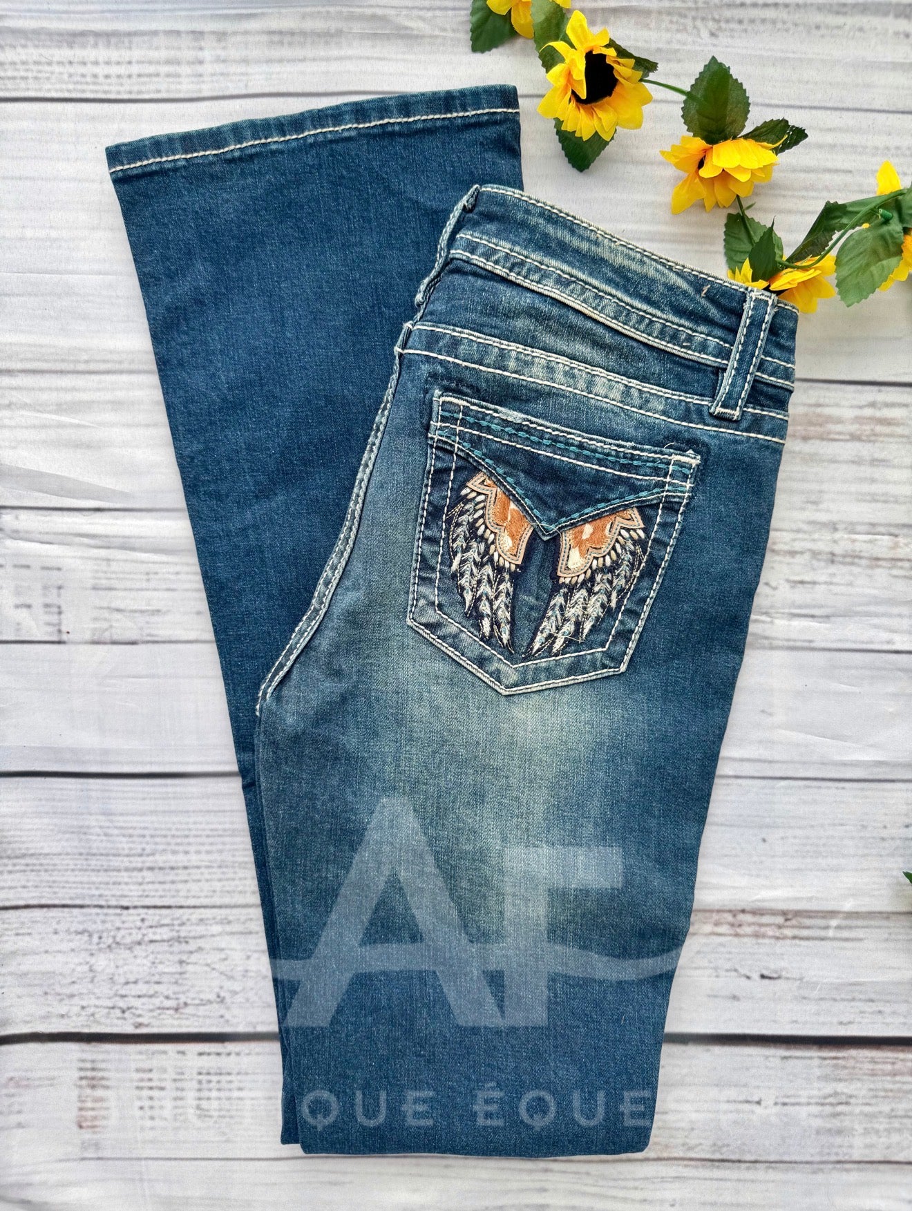 Miss Me | Cowhide Wings | 29x34