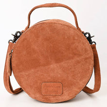Charger l&#39;image dans la galerie, Sacoche Ronde | Tan Western Boho Suede Canteen
