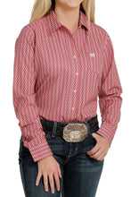 Load the image into the gallery, Cinch | Shirt | Pink Chevron
