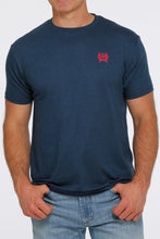 Load the image into the gallery, Cinch | T-shirt | Navy &amp; Red

