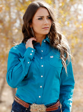 Load the image into the gallery, Cinch | Shirt | Teal
