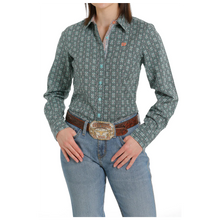 Load the image into the gallery, Cinch | Shirt | Teal Coral
