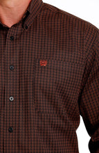 Load the image into the gallery, Cinch | Shirt | Weave
