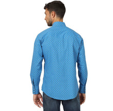 Load the image into the gallery, Wrangler | Shirt | Blue | Small
