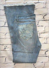 Load the image into the gallery, Grace in LA 30x34
